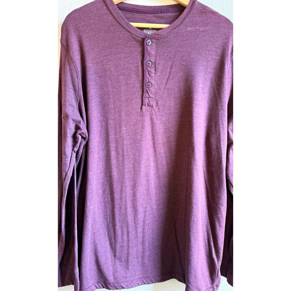 Merona Men's XL Burgundy Solid Henley Long Sleeve Knit T-Shirt Cotton Blend